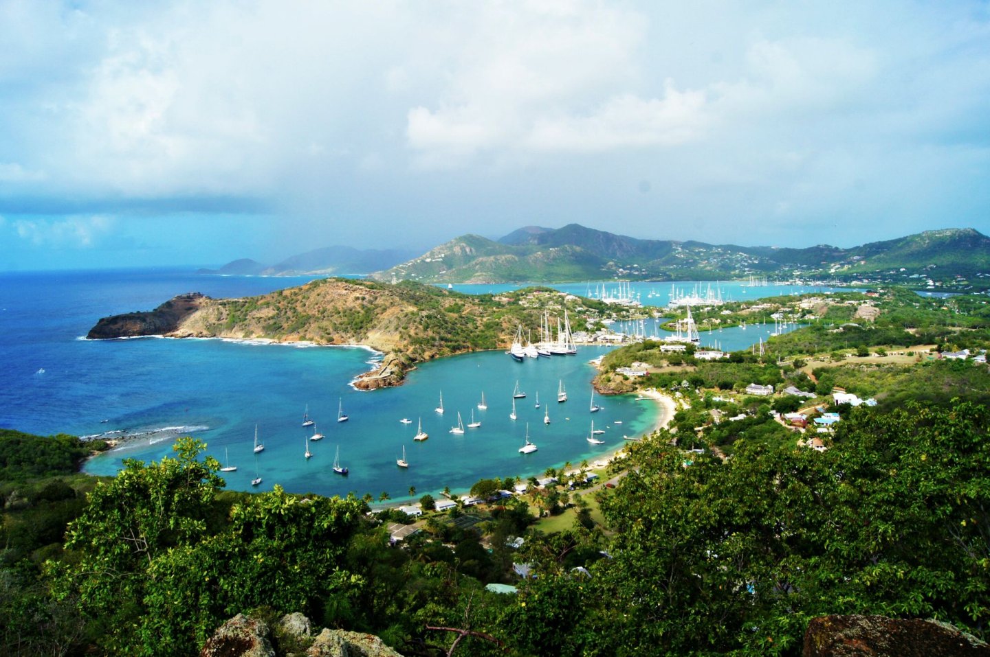 Best Antigua Tour Service