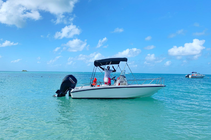 CocoVibes Boat Tour – Antigua